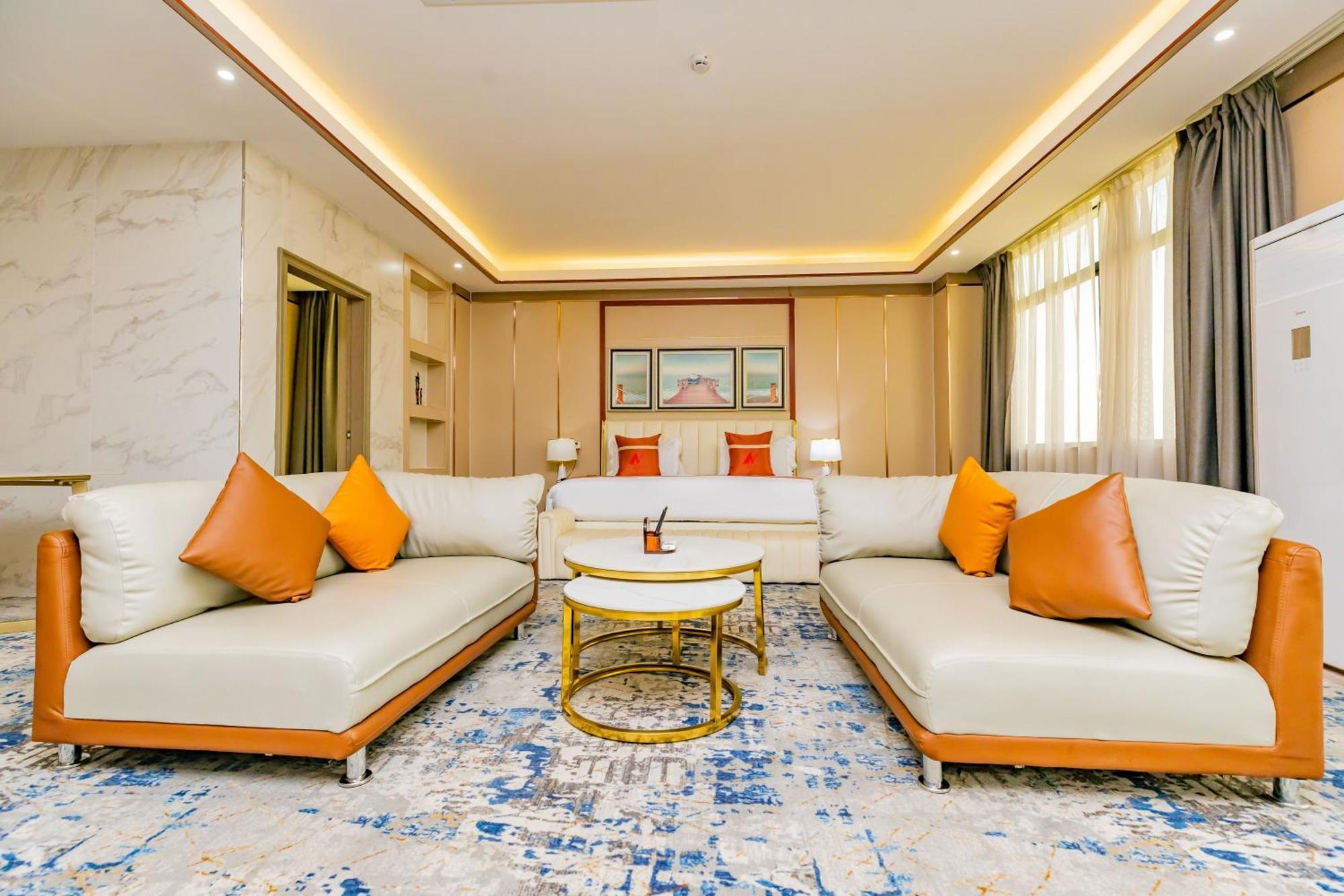 M Hotel Kigali Exteriör bild